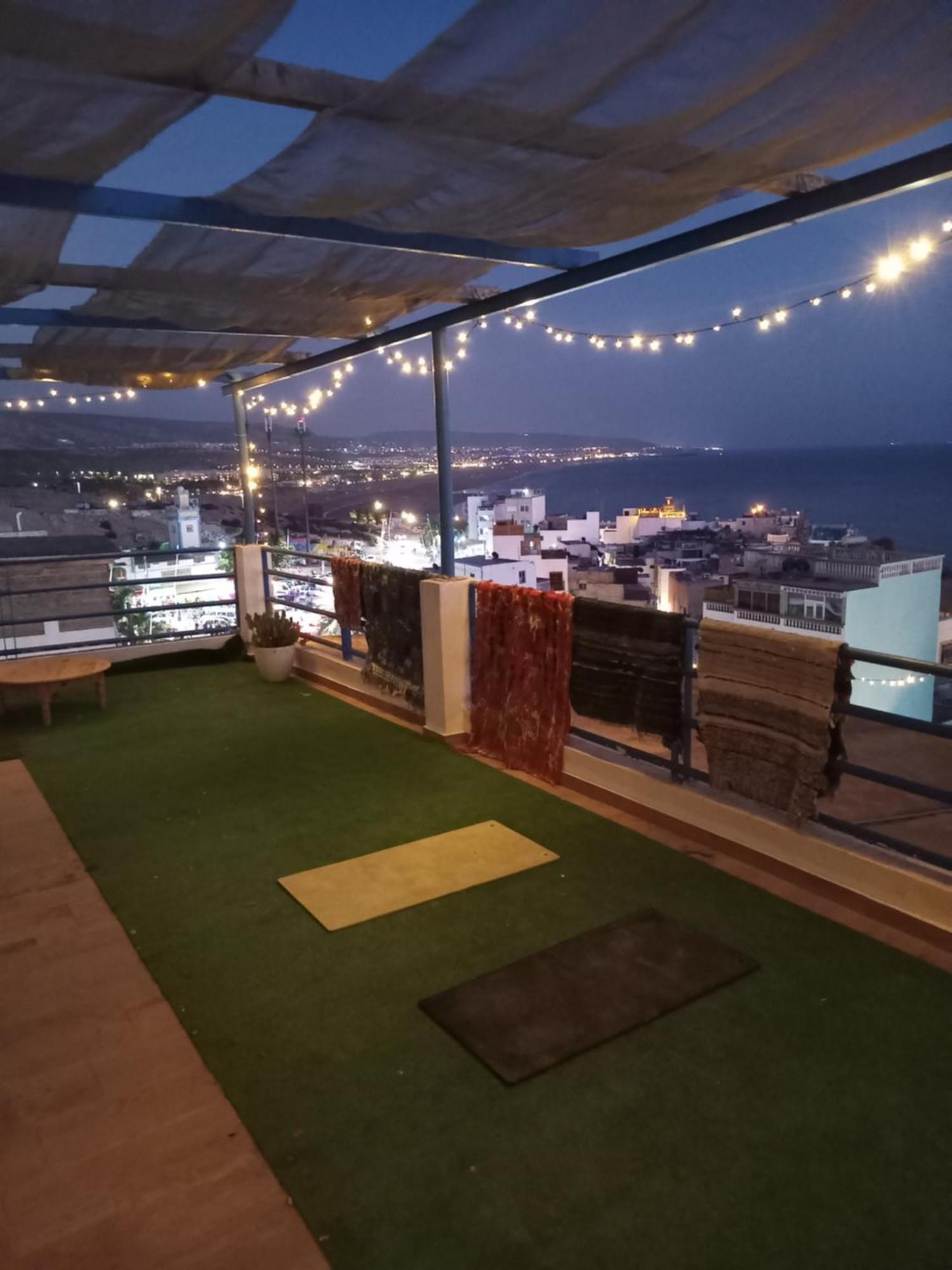 Puppy Taghazout Hostel Bagian luar foto